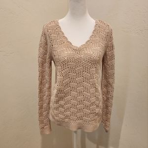Woman's lightweight sweater